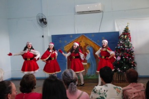 UM ENCANTO DE NATAL> Natal do Centro de Convivência do Idoso foi na quarta