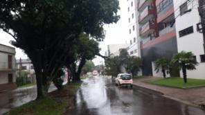 Temporal em Cruz Alta teve rajada de vento de 141 km/h e alguns estragos 