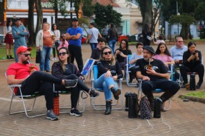 44ªCOXILHA> Mateada da Coxilha animou o Público na Praça Érico Veríssimo