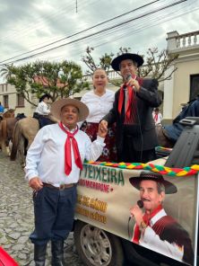 20 DE SETEMBRO>Desfile Farroupilha reúne mais de 500 cavalarianos em Cruz Alta