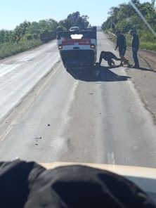 Capotamento ocorre após colisão lateral na ERS-342, em Cruz Alta