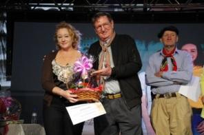 27ª FEIRA DO LIVRO>Escritora Leonir de Lurdes Batista recebe homenagem póstuma
