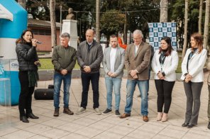 Cruz Alta investe em frota e entrega 8 carros para duas secretarias