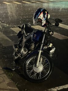 DOMINGO> Motociclista fica ferido em colisão com caminhonete em Cruz Alta