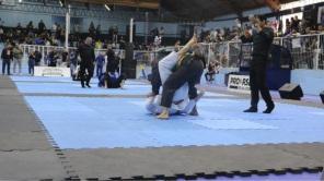 Ação em Campeonato de Jiu-Jitsu arrecada uma tonelada para o HSVP