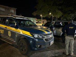 NA BR-158> PRF prende traficante com cocaína e crack em Cruz Alta