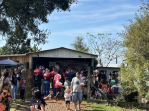 COM O APOIO DO OTOPATAMAR> Comunidade do Bairro Abegay Realiza Grande Festa 