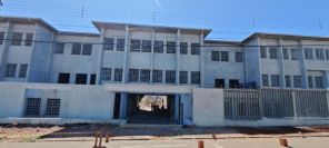 Coordenadora de Educação vistoria obras da Escola Estadual Margarida Pardelhas