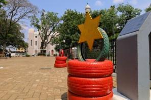Decorações de Natal começam a ser instaladas em Cruz Alta