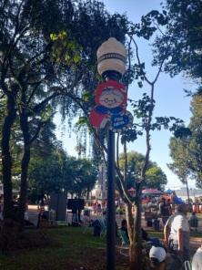 Decorações de Natal começam a ser instaladas em Cruz Alta