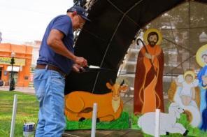 Decorações de Natal começam a ser instaladas em Cruz Alta