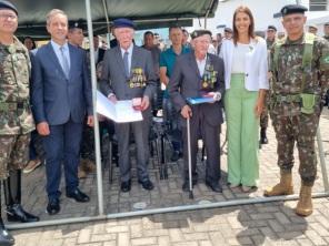 Veteranos da FEB são homenageados com Medalha Pinheiro Machado