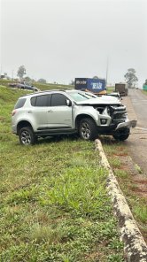 MANHÃ DA SEXTA>Colisão entre ônibus e carreta interditou a BR-158 em Cruz Alta