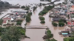 TEMPO> Chuva da sexta e sábado causam estragos e transtornos no estado