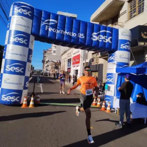 3ª etapa da Corrida das Cores reúne mais de 350 atletas em Cruz Alta 