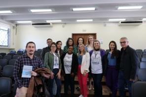 Servidores participam de capacitação do Programa Família Acolhedora