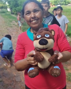 CRAS SOL>Equipes vão aos bairros levar brinquedos após festa de sábado