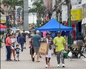ÚLTIMAS COMPRAS> Comércio de Cruz Alta permanece aberto até às 16h