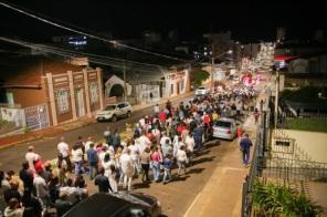 Procissão de Ogum São Jorge reúne vários devotos