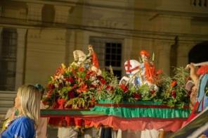 Procissão de Ogum São Jorge reúne vários devotos