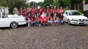 Equipe de carros Rebaixados promove Natal Solidário em Cruz Alta