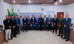 Câmara de Vereadores de Cruz Alta empossa Mesa Diretora para 2026