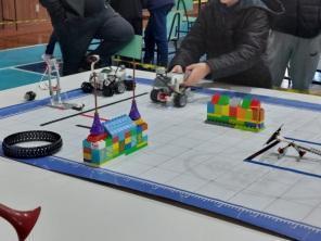 Desafio de Robótica Educacional aconteceu no sábado no Santíssima Trindade