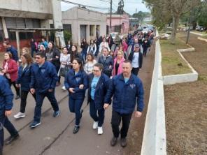Imagem de N. Sra. de Fátima foi conduzida até a Catedral neste domingo