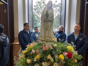 Imagem de N. Sra. de Fátima foi conduzida até a Catedral neste domingo