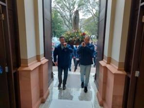 Imagem de N. Sra. de Fátima foi conduzida até a Catedral neste domingo