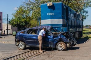 CRUZ ALTA> Simulação de acidente entre trem e carro une forças de segurança