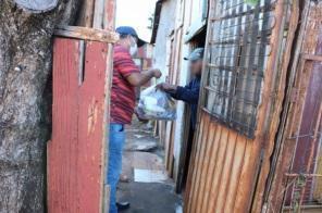 As entregas de cestas básicas às famílias em vulnerabilidade social continuam