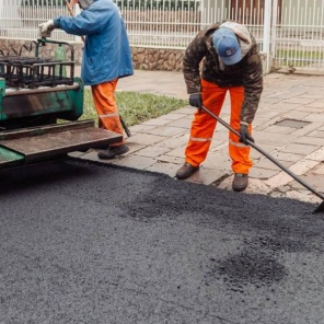 INFRAESTRUTURA> Avança Pavimentação Asfáltica da Rua Coronel Martins