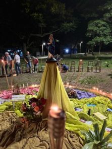 Comunidade Imaculada Conceição realiza Terço Luminoso no Dia de Ação de Graças