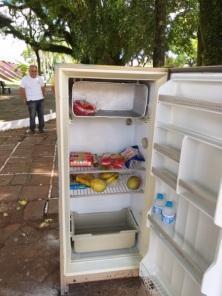 Conheça o projeto Geladeira Solidária de Cruz Alta