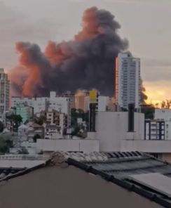 Incêndio de grandes proporções atinge o Colégio Marista em Santa Maria