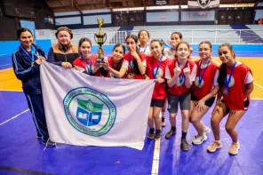 CEM>Gabriel Annes da Silva vence no futsal infantil masculino e feminino
