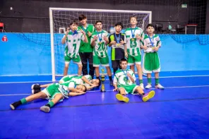 CEM>Gabriel Annes da Silva vence no futsal infantil masculino e feminino