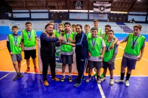 CEM>Gabriel Annes da Silva vence no futsal infantil masculino e feminino
