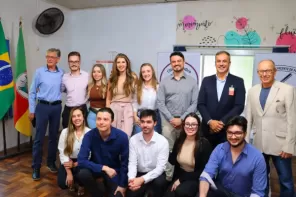 Hospital São Vicente forma nova turma de residentes em Clínica Médica