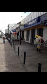 Profissionais da Vigilância Ambiental realizam sanitização em áreas públicas