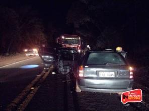 Quatro pessoas ficam feridas em acidente de trânsito na BR-472 em Três de Maio