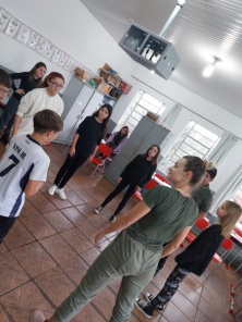 ARTE> Alunos de Escolas Municipais Brilham nas Oficinas de Teatro e Circo