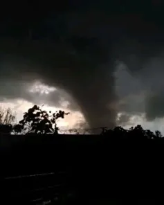 Tornado provoca destruição em cidades do Noroeste gaúcho