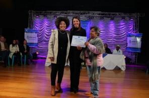 Lideranças locais recebem prêmio de Reconhecimento Comunitário