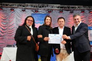 Lideranças locais recebem prêmio de Reconhecimento Comunitário