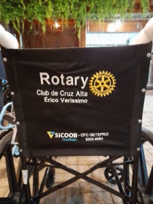 CRUZ ALTA E REGIÃO> Rotary Club Erico Verissimo doa equipamentos ortopédicos 