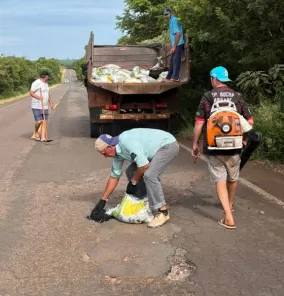 FESTA DA UVA > Obras inicia tapa-buracos nas ERS-553 e ERS-512 em Pejuçara