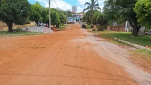 Moradores cobram medidas contra poeira em obra na João José de Barros