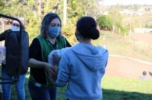 SMDS recebe doação de cestas básicas destinadas a famílias carentes